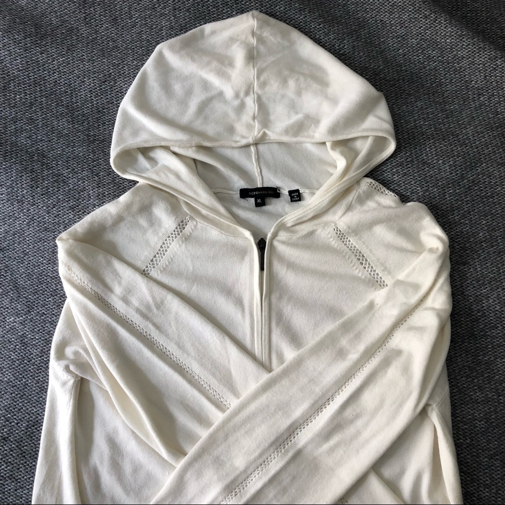 BCBG Maxazria white cashmere SWEATER size XL